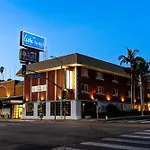 The Live Hotel