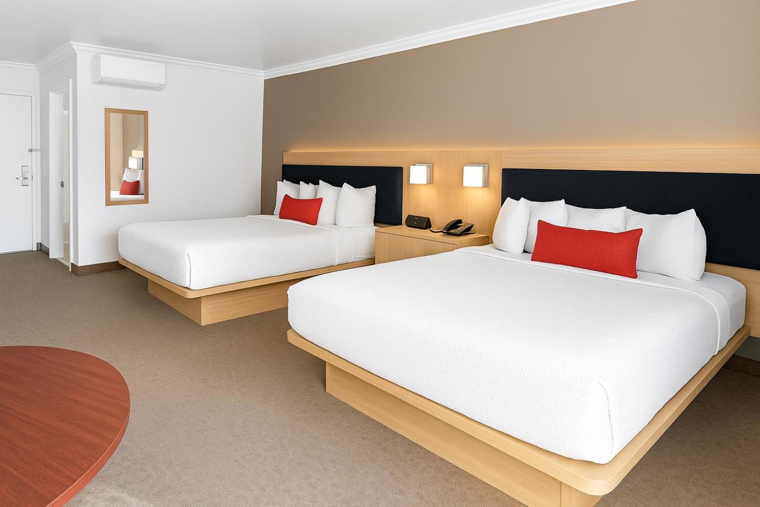 The Live Hotel