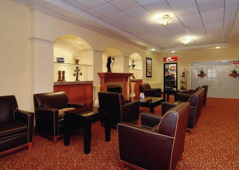 The Live Hotel 3*